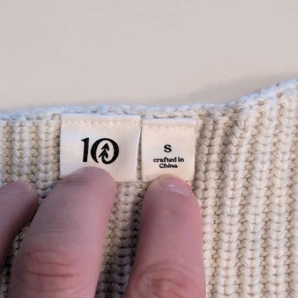 tentree Cream Ribbed Knit Beanie - Picture 3 of 5